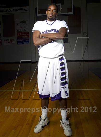 Thumbnail 2 in Southwind (Preseason Top 10 Photo Shoot) photogallery.