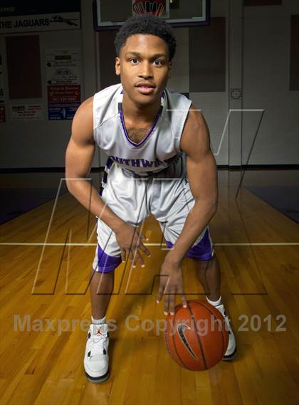 Thumbnail 1 in Southwind (Preseason Top 10 Photo Shoot) photogallery.