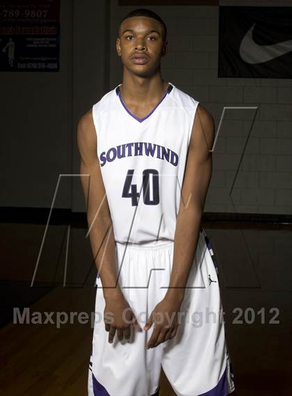 Thumbnail 1 in Southwind (Preseason Top 10 Photo Shoot) photogallery.