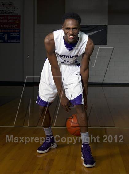 Thumbnail 1 in Southwind (Preseason Top 10 Photo Shoot) photogallery.