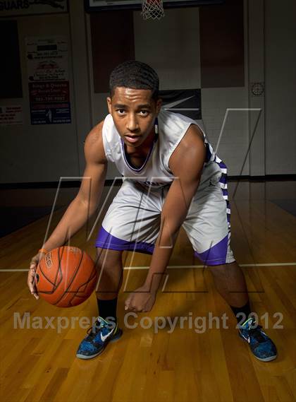 Thumbnail 1 in Southwind (Preseason Top 10 Photo Shoot) photogallery.