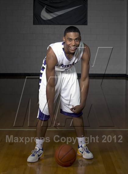 Thumbnail 2 in Southwind (Preseason Top 10 Photo Shoot) photogallery.