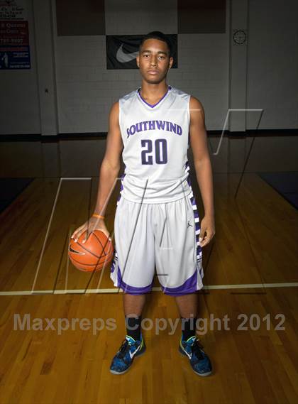 Thumbnail 1 in Southwind (Preseason Top 10 Photo Shoot) photogallery.