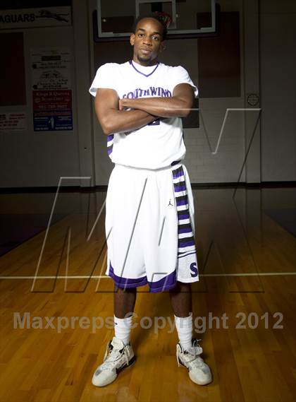 Thumbnail 3 in Southwind (Preseason Top 10 Photo Shoot) photogallery.