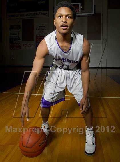 Thumbnail 1 in Southwind (Preseason Top 10 Photo Shoot) photogallery.