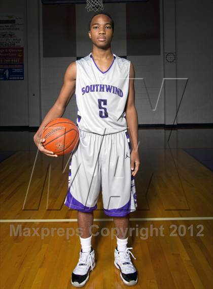 Thumbnail 3 in Southwind (Preseason Top 10 Photo Shoot) photogallery.