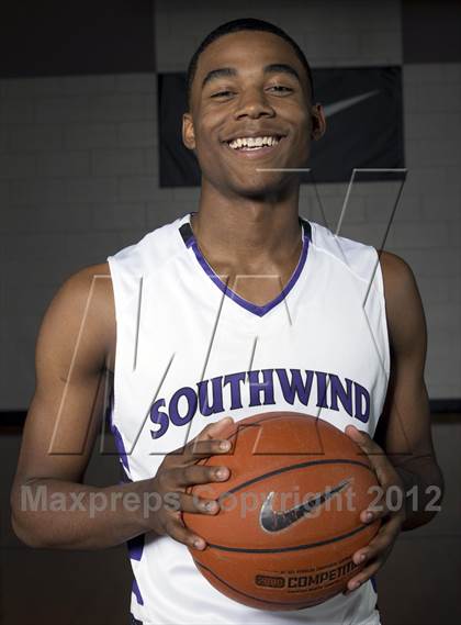 Thumbnail 1 in Southwind (Preseason Top 10 Photo Shoot) photogallery.