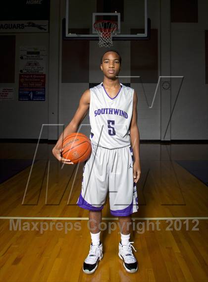 Thumbnail 1 in Southwind (Preseason Top 10 Photo Shoot) photogallery.