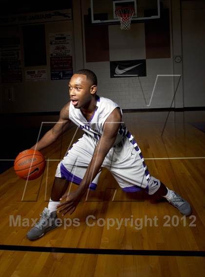 Thumbnail 1 in Southwind (Preseason Top 10 Photo Shoot) photogallery.