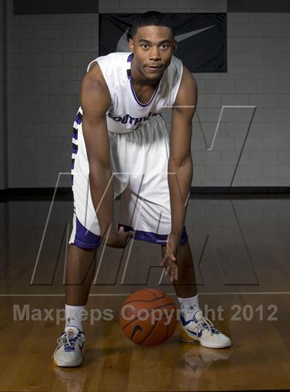 Thumbnail 2 in Southwind (Preseason Top 10 Photo Shoot) photogallery.