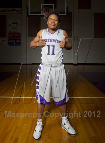 Thumbnail 3 in Southwind (Preseason Top 10 Photo Shoot) photogallery.