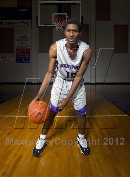 Thumbnail 2 in Southwind (Preseason Top 10 Photo Shoot) photogallery.