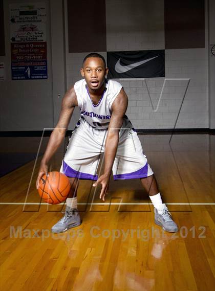 Thumbnail 1 in Southwind (Preseason Top 10 Photo Shoot) photogallery.