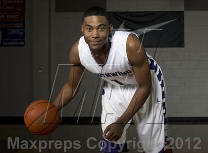 Thumbnail 1 in Southwind (Preseason Top 10 Photo Shoot) photogallery.