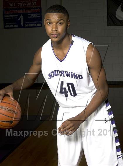 Thumbnail 2 in Southwind (Preseason Top 10 Photo Shoot) photogallery.