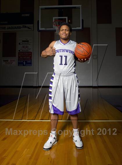 Thumbnail 1 in Southwind (Preseason Top 10 Photo Shoot) photogallery.