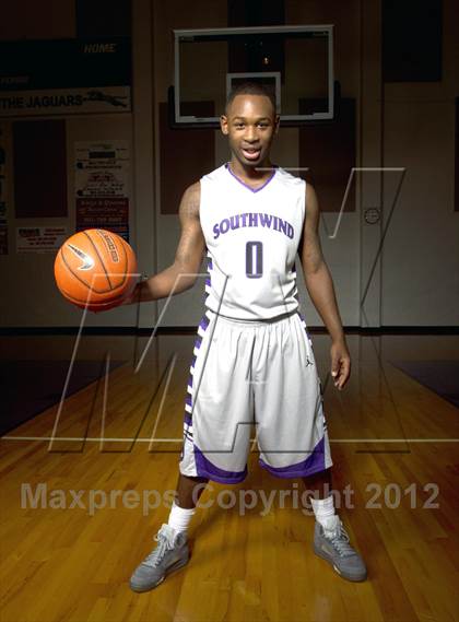 Thumbnail 3 in Southwind (Preseason Top 10 Photo Shoot) photogallery.