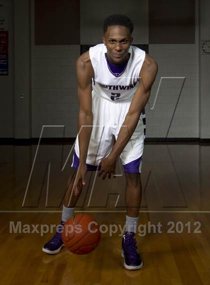 Thumbnail 2 in Southwind (Preseason Top 10 Photo Shoot) photogallery.