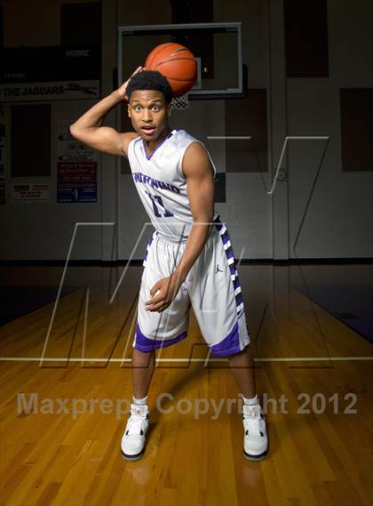 Thumbnail 3 in Southwind (Preseason Top 10 Photo Shoot) photogallery.