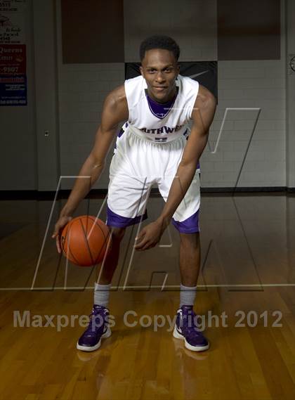 Thumbnail 1 in Southwind (Preseason Top 10 Photo Shoot) photogallery.