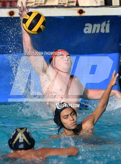 Thumbnail 1 in Long Beach Poly @ Don Lugo photogallery.