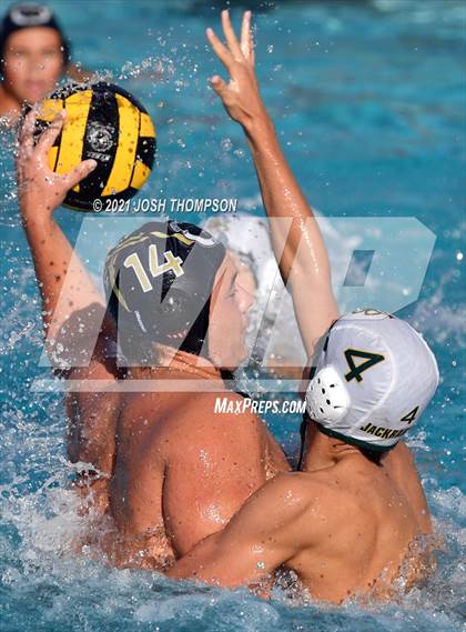 Thumbnail 2 in Long Beach Poly @ Don Lugo photogallery.