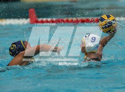 Thumbnail 2 in Leland vs Clovis (SF Scramble) photogallery.