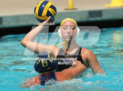 Thumbnail 2 in Leland vs Clovis (SF Scramble) photogallery.