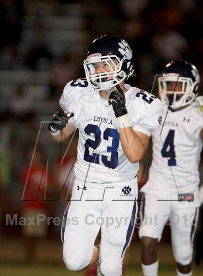 Thumbnail 1 in Loyola @ Lakewood photogallery.