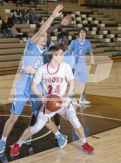 Thumbnail 2 in Thorp vs. Minnesota Valley Lutheran photogallery.