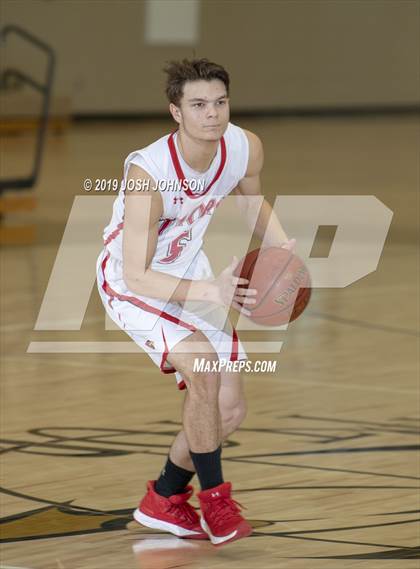 Thumbnail 3 in Thorp vs. Minnesota Valley Lutheran photogallery.