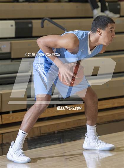 Thumbnail 2 in Thorp vs. Minnesota Valley Lutheran photogallery.
