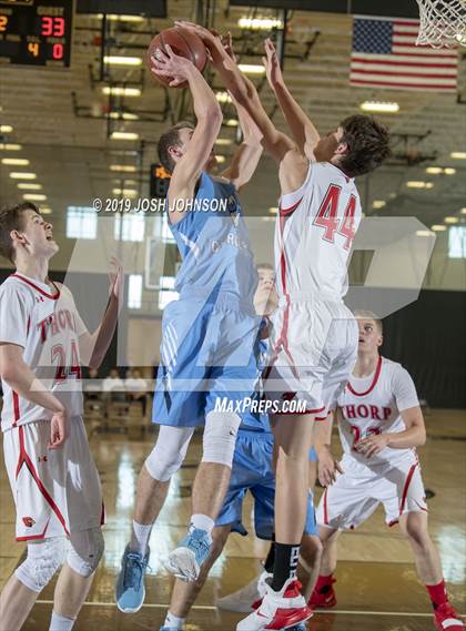 Thumbnail 3 in Thorp vs. Minnesota Valley Lutheran photogallery.