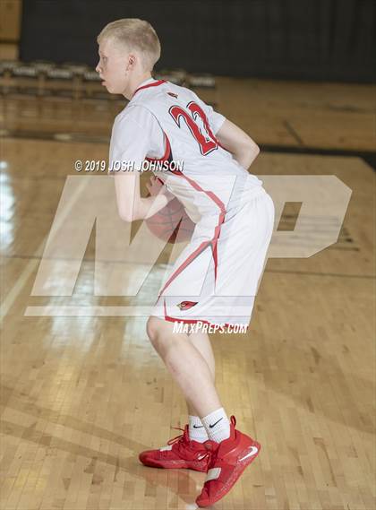 Thumbnail 3 in Thorp vs. Minnesota Valley Lutheran photogallery.