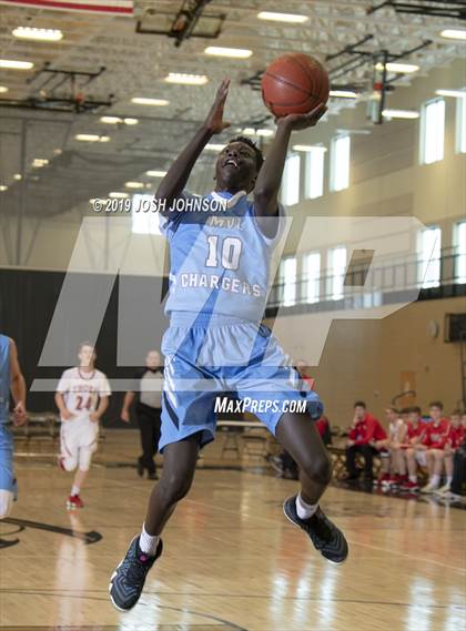 Thumbnail 2 in Thorp vs. Minnesota Valley Lutheran photogallery.