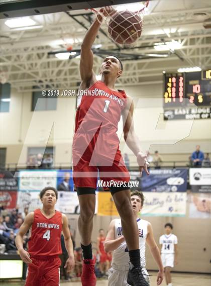 Thumbnail 3 in Thorp vs. Minnesota Valley Lutheran photogallery.