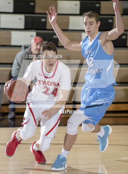Thumbnail 1 in Thorp vs. Minnesota Valley Lutheran photogallery.
