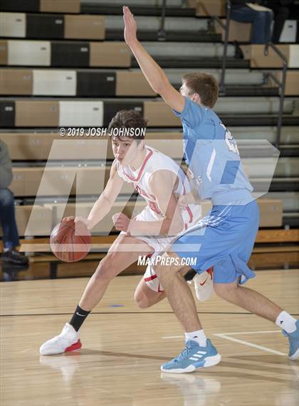 Thumbnail 2 in Thorp vs. Minnesota Valley Lutheran photogallery.