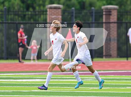 Thumbnail 3 in Clarksville vs. Farmington (AAA 4A State Final) photogallery.