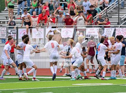 Thumbnail 1 in Clarksville vs. Farmington (AAA 4A State Final) photogallery.