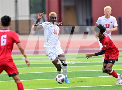 Thumbnail 1 in Clarksville vs. Farmington (AAA 4A State Final) photogallery.