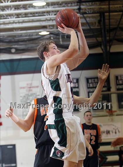 Thumbnail 3 in JV Ripon @ Berlin photogallery.