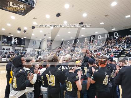 Thumbnail 2 in Broken Arrow TOC Ceremony photogallery.