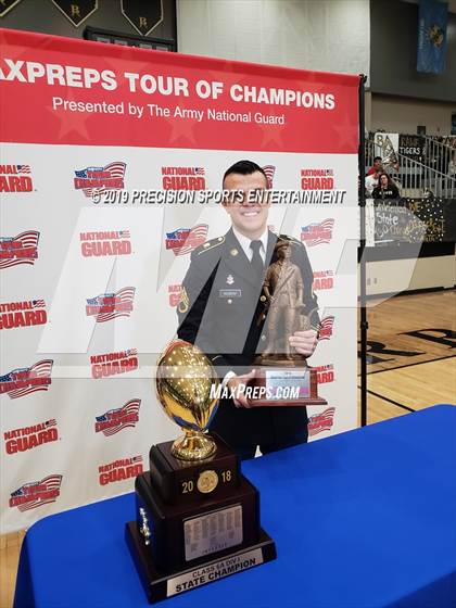 Thumbnail 3 in Broken Arrow TOC Ceremony photogallery.