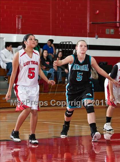 Thumbnail 3 in Pasadena Memorial vs South Houston photogallery.