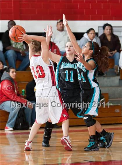 Thumbnail 3 in Pasadena Memorial vs South Houston photogallery.