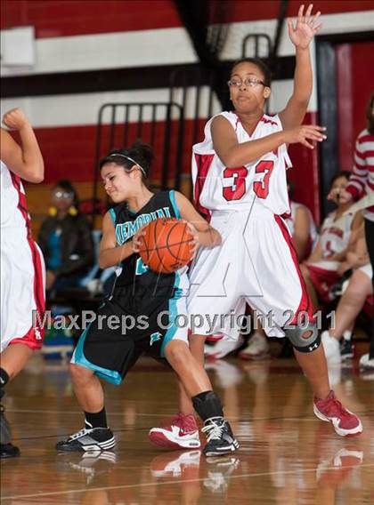 Thumbnail 1 in Pasadena Memorial vs South Houston photogallery.