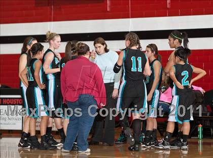 Thumbnail 2 in Pasadena Memorial vs South Houston photogallery.
