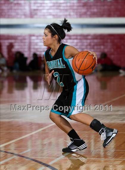 Thumbnail 1 in Pasadena Memorial vs South Houston photogallery.