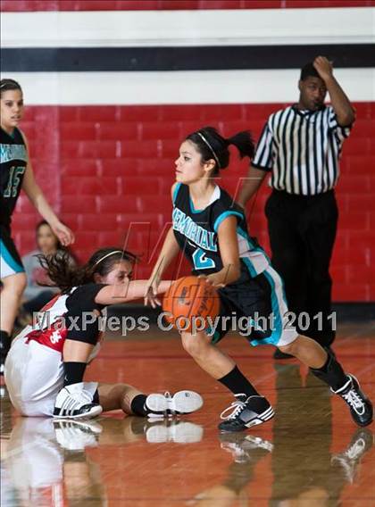 Thumbnail 3 in Pasadena Memorial vs South Houston photogallery.